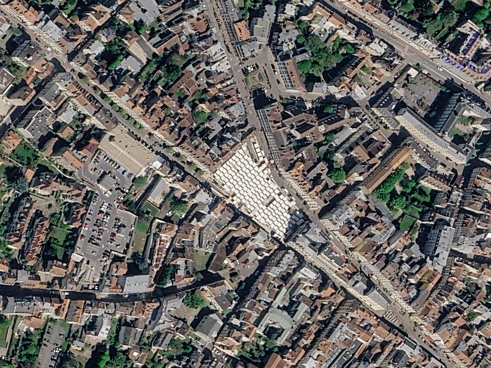 A town center before and after automatic building detection (before)