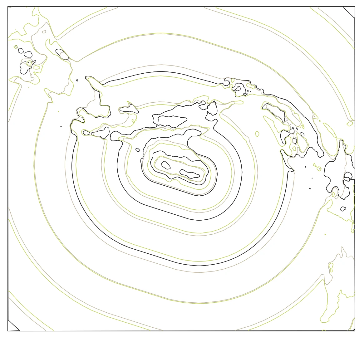 Two QGIS views of the same ShakeMap. On one, only the contour lines and the empty overlay rectangle. On the other, the shaking intensity image over Panama, cyan on the coasts to red near the epicentre, with the same contours on top. (before)